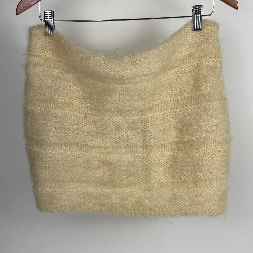 Vintage 1960's Handmade Soft Mohair Knit Shawl Stole Wrap Beige